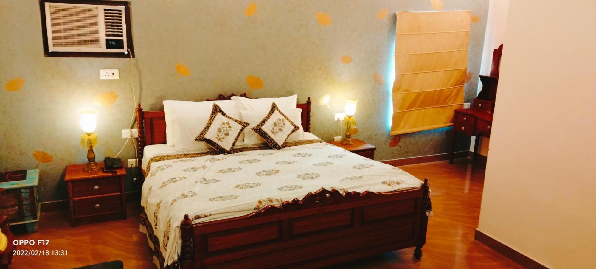 Vijaigarh Kothi - Heritage Boutique Варанаси Экстерьер фото