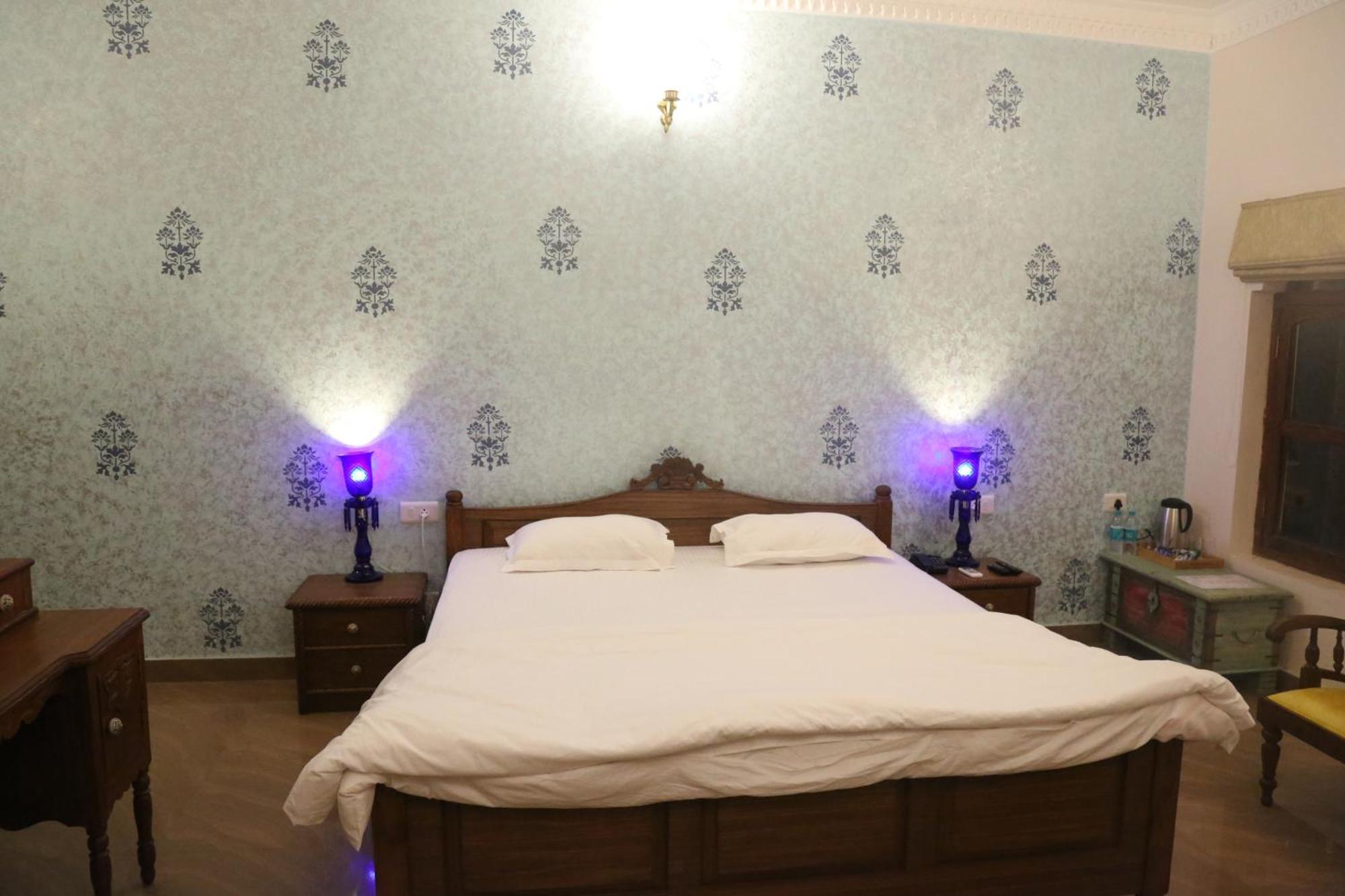 Vijaigarh Kothi - Heritage Boutique Варанаси Экстерьер фото